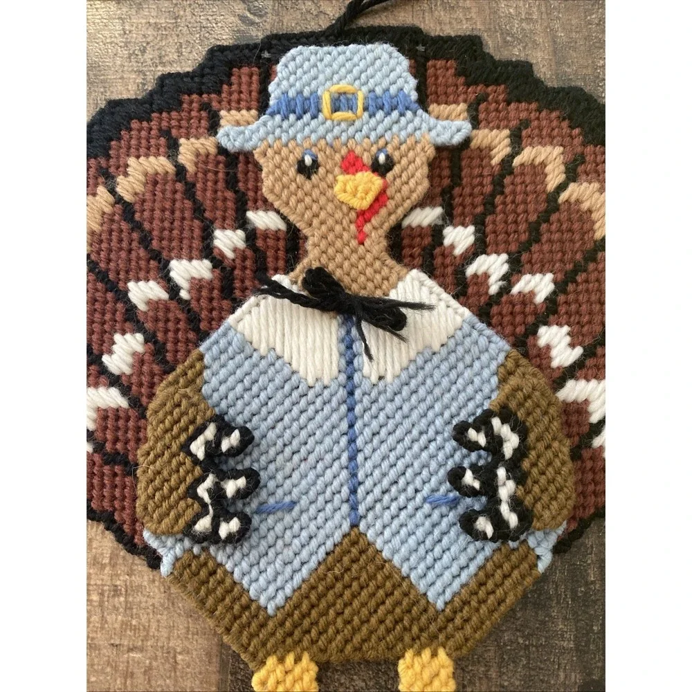 Vtg Plastic Canvas Thanksgiving Wall Decor Lot Pilgrim Turkey Cornucopia‎